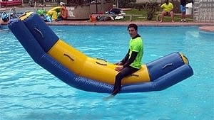 Juegos hinchables agua alquiler